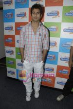 Shahid Kapoor promotes film Pathshala at Radio City, Bandra on 18th March 2010 (10).JPG
